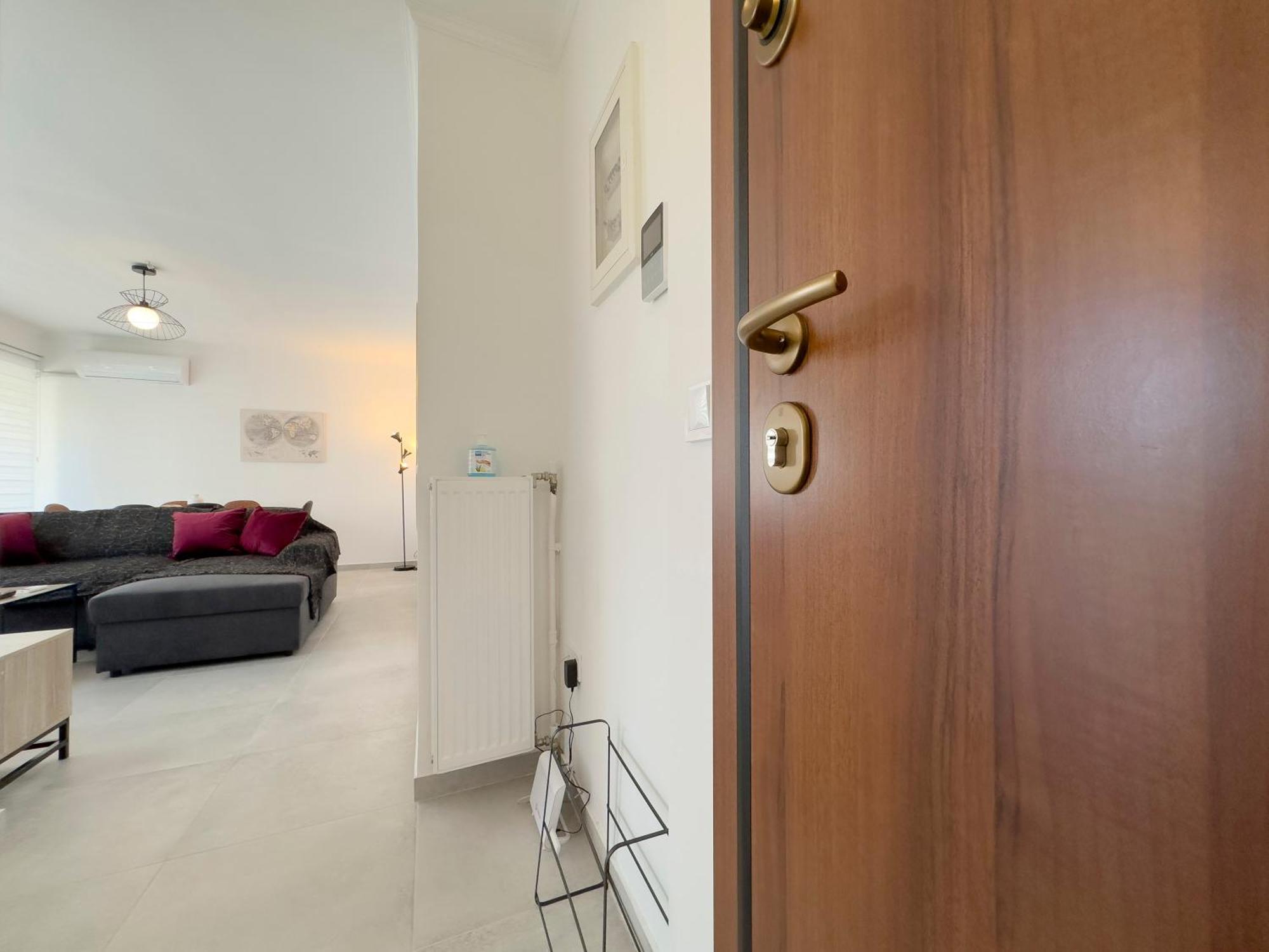 Kanari Sea View 55sqm In Alimos *